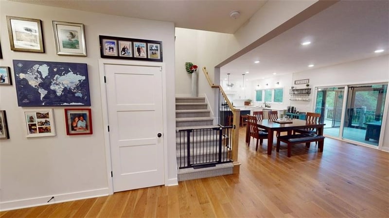 5612 96th St, Kansas City, MO 64154