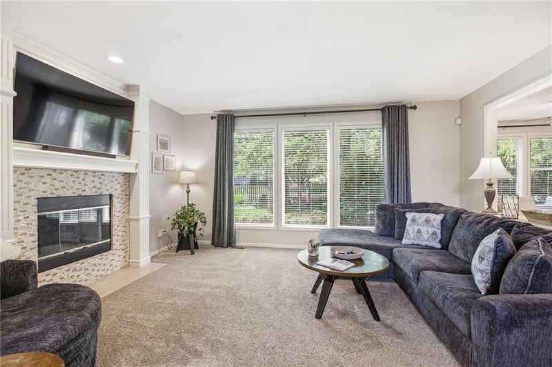 13004 Reeder St, Overland Park, KS 66213