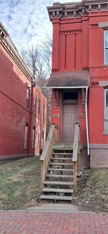 1500 Jules St, St Joseph, MO 64501