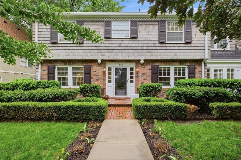 443 W 66th Ter, Kansas City, MO 64113