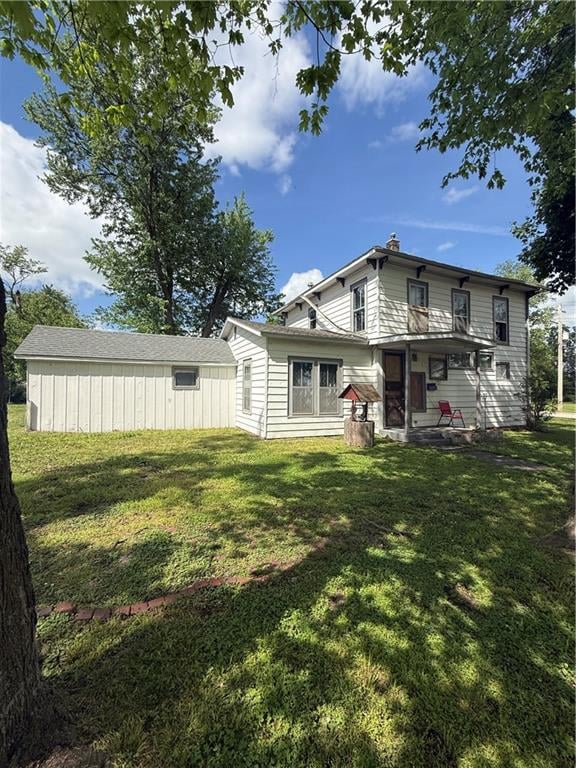 230 Prairie Ave, Girard, KS 66743