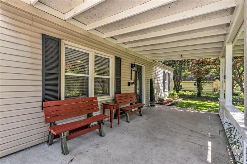 6436 Kimball Ave, Kansas City, KS 66104