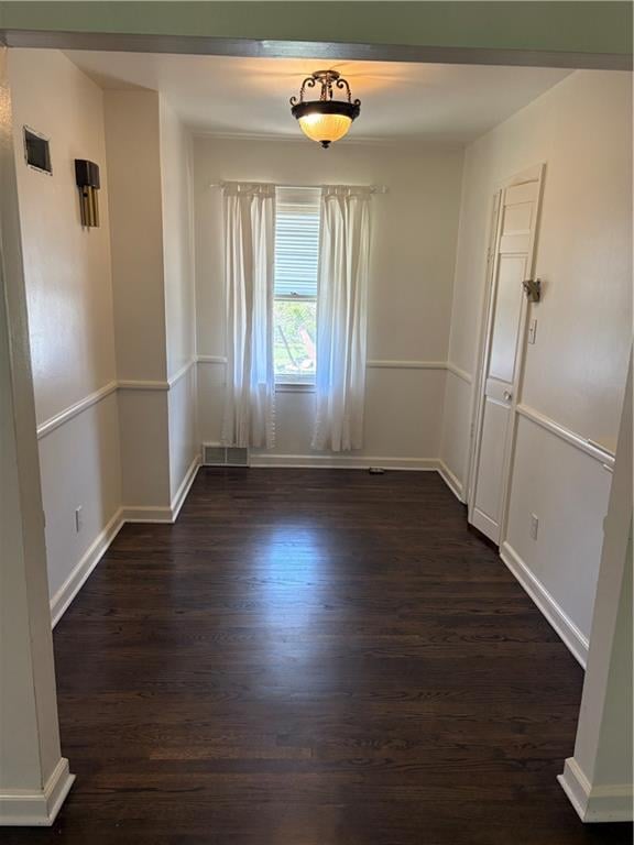 8816 Daniel Boone Rd, Kansas City, MO 64114