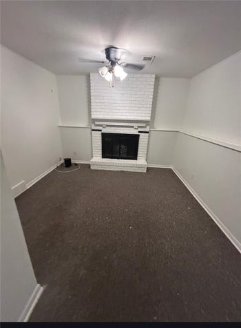 8844 Summit St, Kansas City, MO 64114