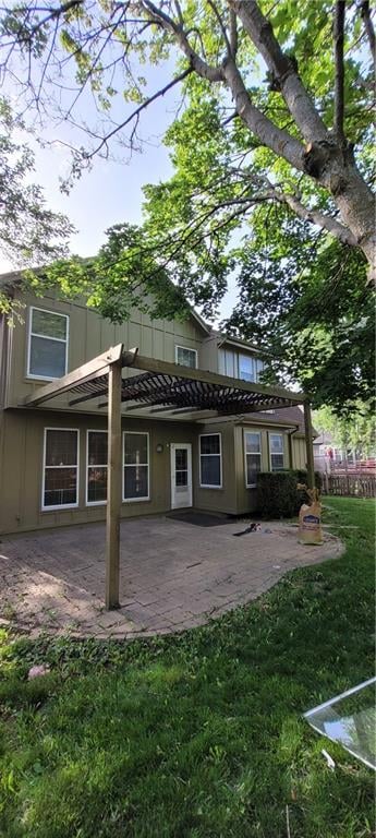 12160 Alcan St, Olathe, KS 66062