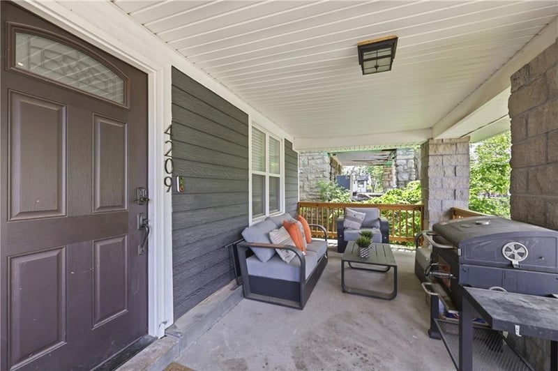 4209 Wabash Ave, Kansas City, MO 64130