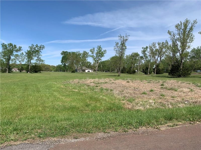 Lot 2262 & 2263 Skipper Rd, Gallatin, MO 64640