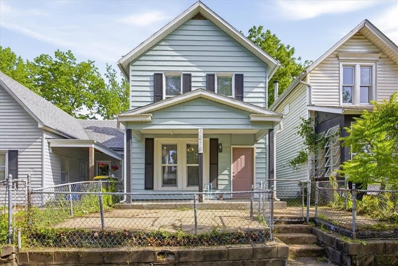 1216 W 20th Ter, Kansas City, MO 64108