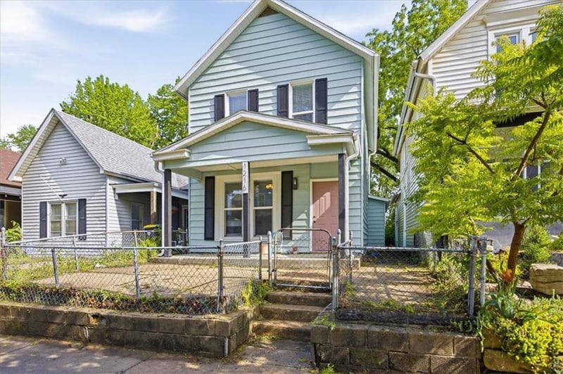 1216 W 20th Ter, Kansas City, MO 64108