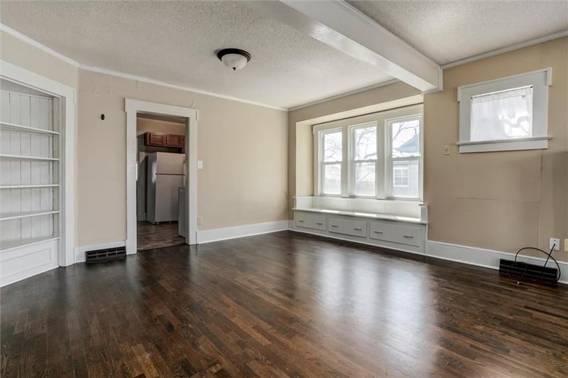 1229 Main St, Ottawa, KS 66067