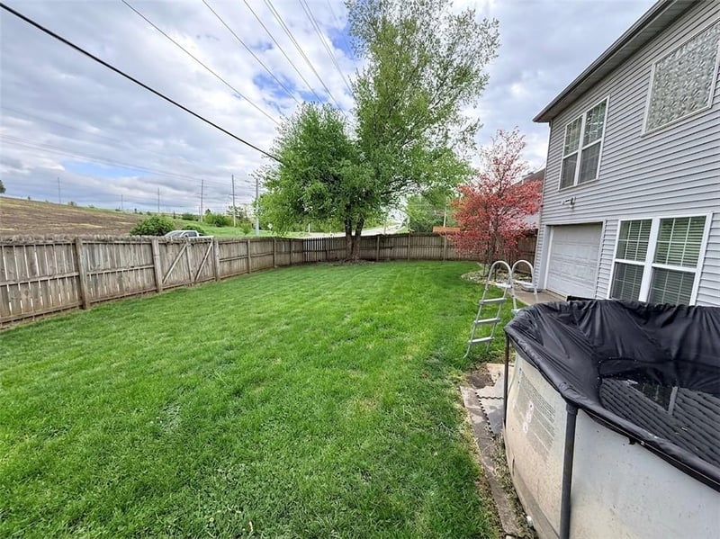 2611 Andrew Ct, St Joseph, MO 64503