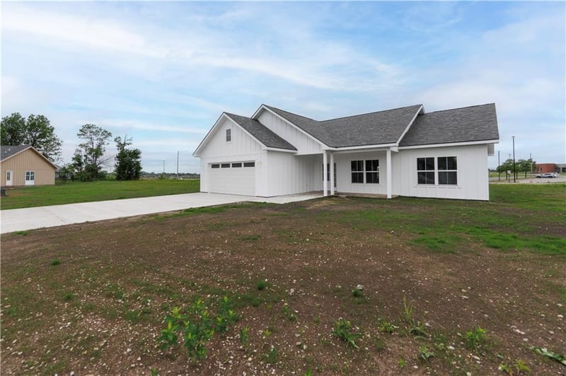 617 Catalpa St, Independence, KS 67301