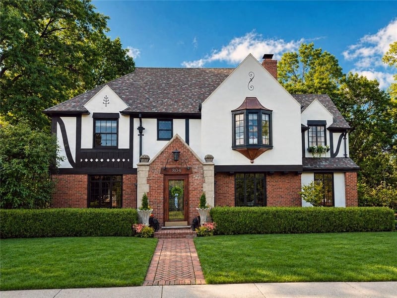 804 W 63rd St, Kansas City, MO 64113