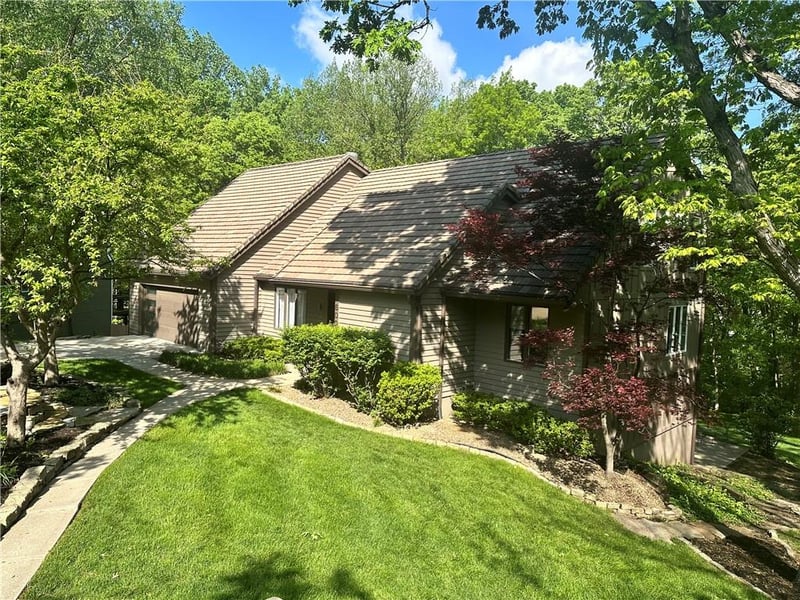 600 NW 41st St, Kansas City, MO 64116