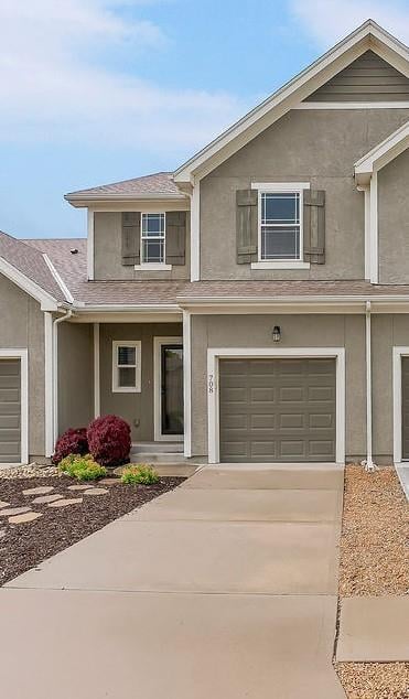 708 Shawnee Ct, Gardner, KS 66030