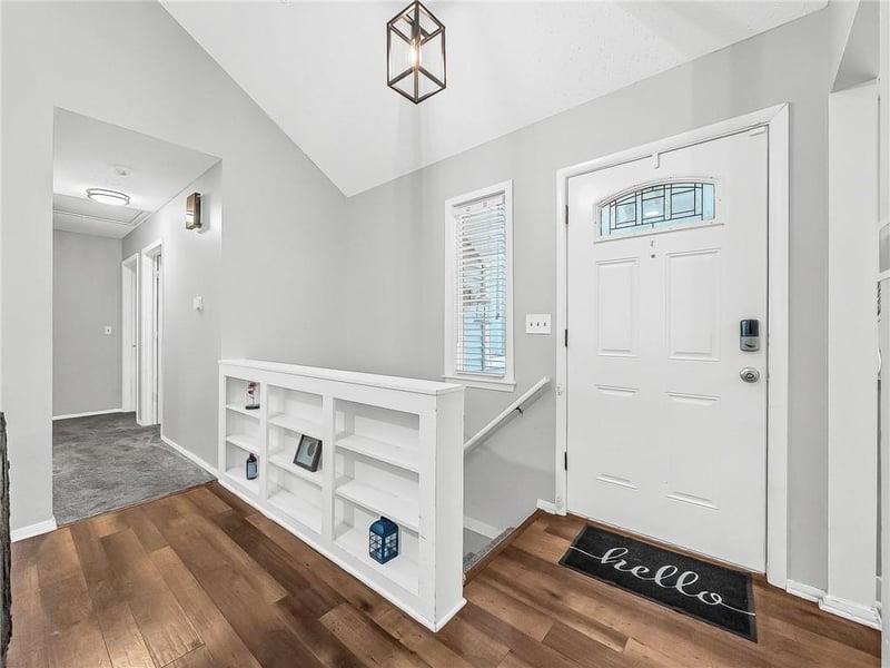 10078 N Locust St, Kansas City, MO 64155