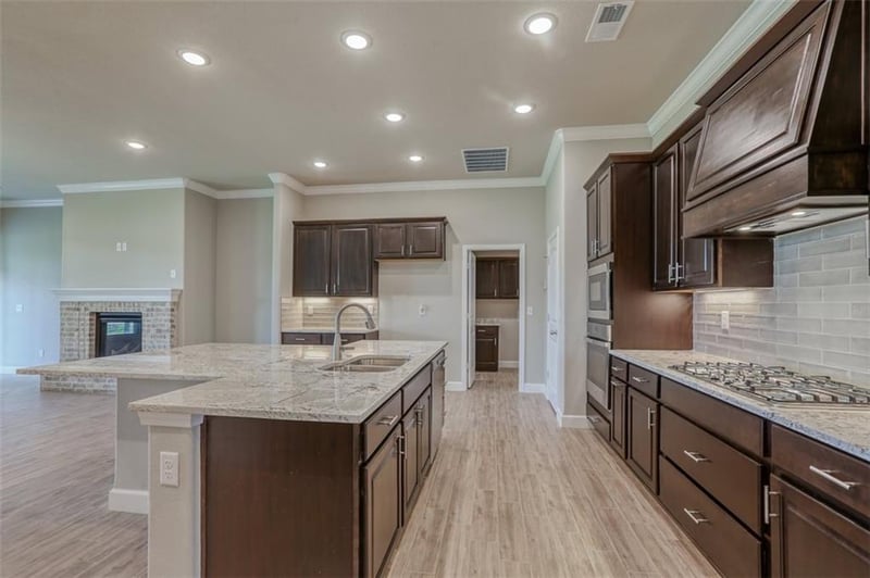 18540 195 Ter, Spring Hill, KS KS