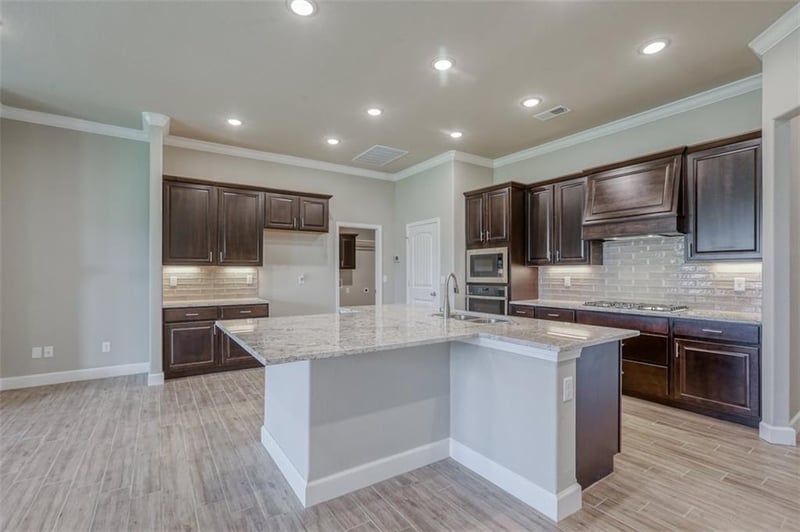 18540 195 Ter, Spring Hill, KS KS