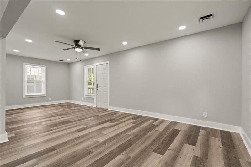 419 N Main St, Independence, MO 64050