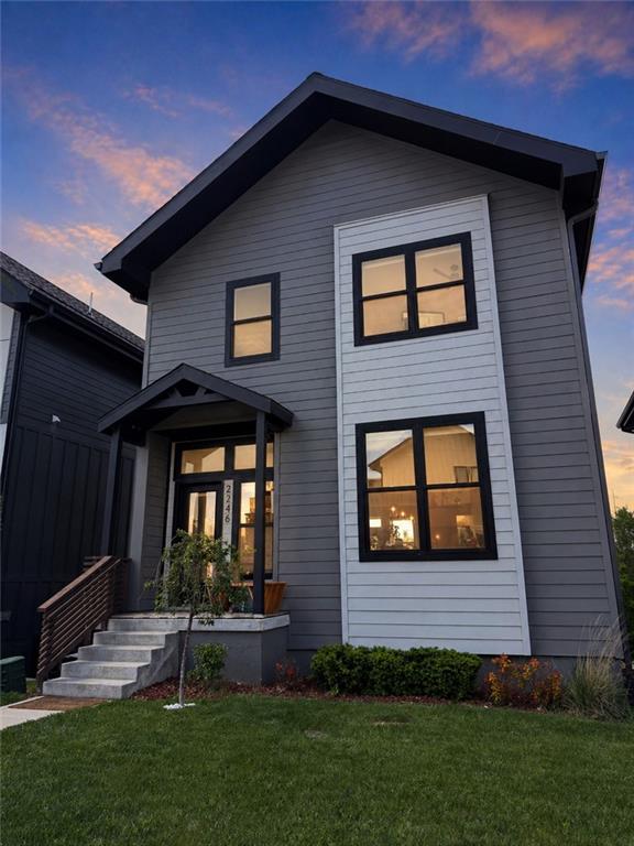 2246 Tracy Ave, Kansas City, MO 64108