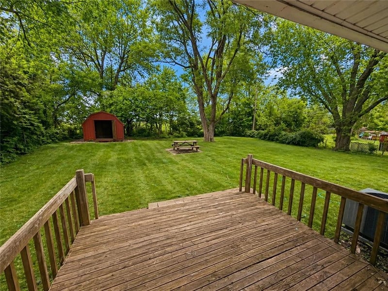 7 125 Rd, Warrensburg, MO 64093