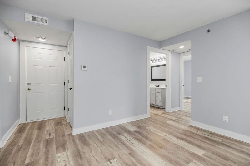 8121 Lawndale Ave, Kansas City, MO 64119