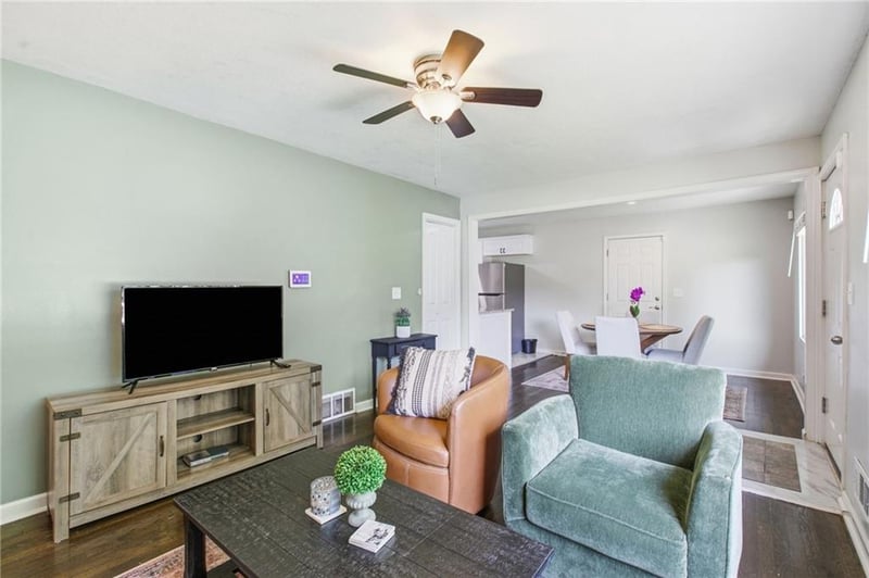 5908 E 101st St, Kansas City, MO 64134