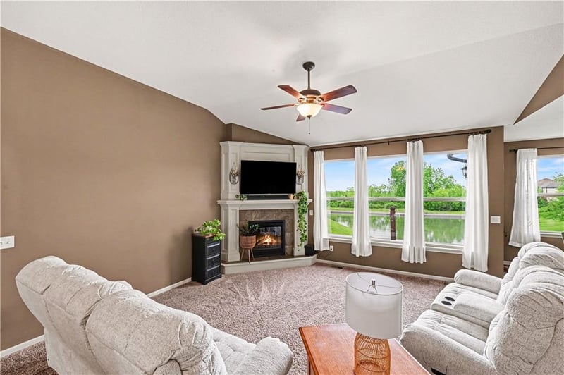 11408 Kimball Ave, Kansas City, KS 66109