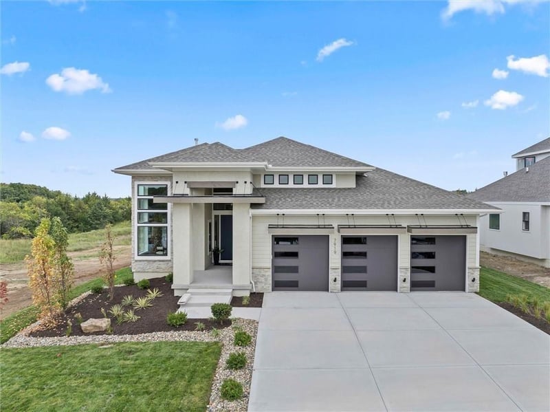 7946 Millridge St, Shawnee, KS 66220