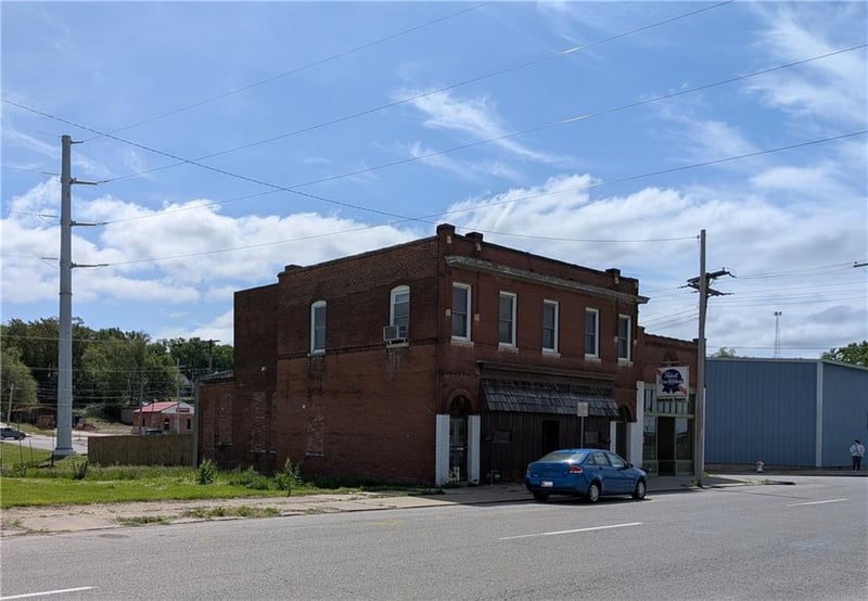 1001 3rd St, St Joseph, MO 64501