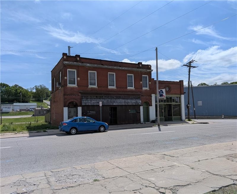1001 3rd St, St Joseph, MO 64501