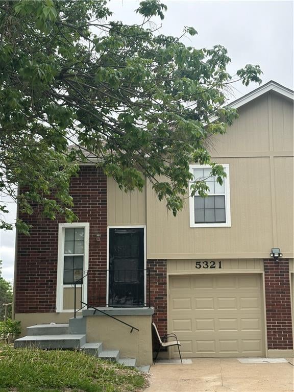5321 87th Ct, Kansas City, MO 64154