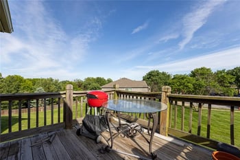 5321 NW 87th Ct, Kansas City, MO 64154