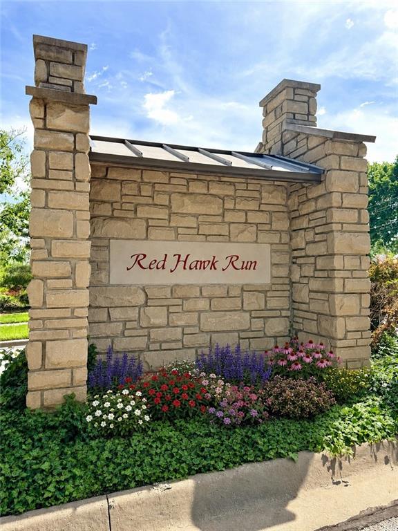 12252 Emerald St, Olathe, KS 66061