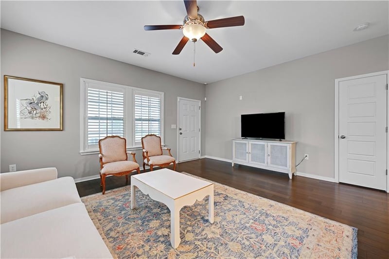 16059 Fontana St #206, Overland Park, KS 66085