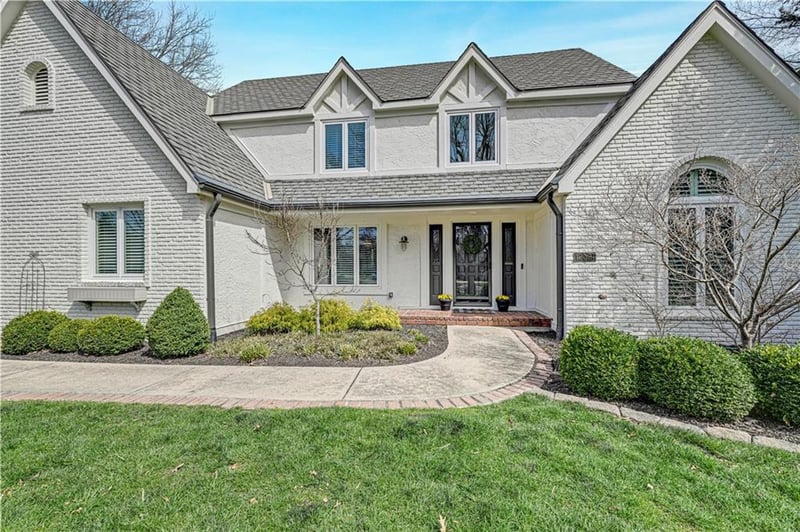 12321 Fairway Rd, Leawood, KS 66209
