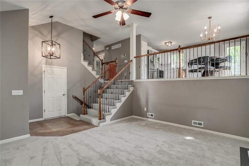 503 137th Pl, Bonner Springs, KS 66012