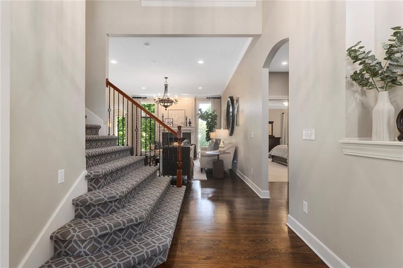 8915 N Lewis Ave, Kansas City, MO 64157