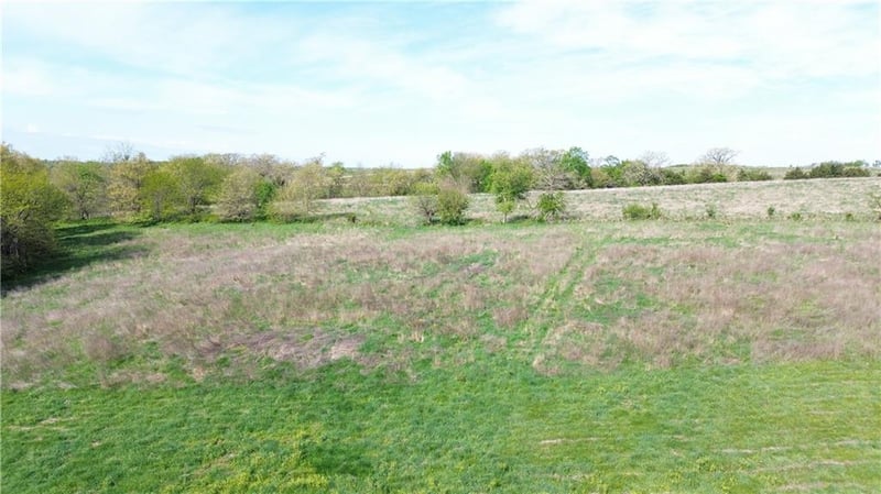 C Hw, Albany, MO 64402