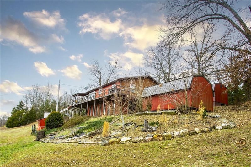 20325 Lost Valley Rd, Warsaw, MO 65355