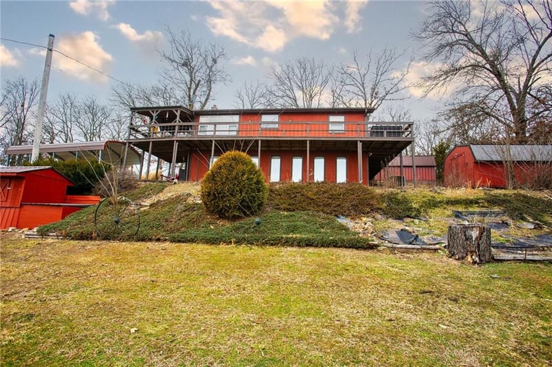 20325 Lost Valley Rd, Warsaw, MO 65355
