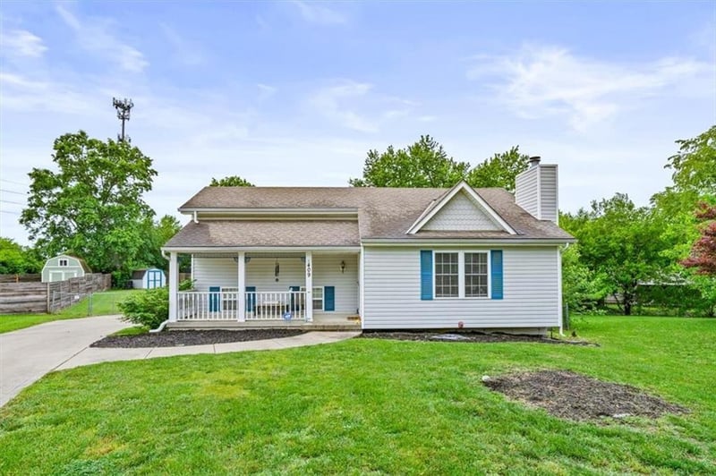 409 Autumn Ct, Belton, MO 64012