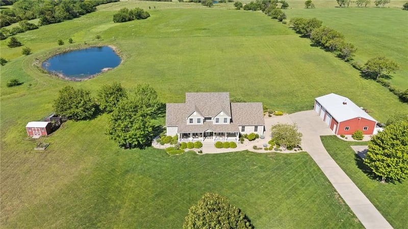 32120 Block Rd, Paola, KS 66071