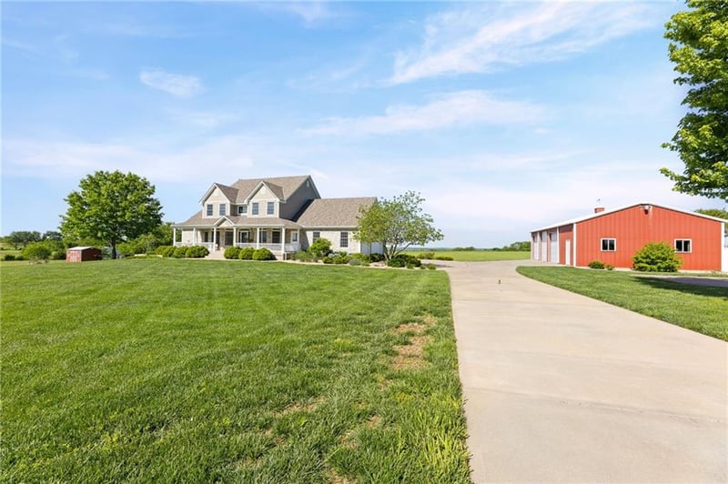 32120 Block Rd, Paola, KS 66071