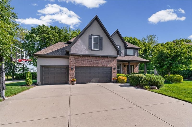 8700 NE 91st Ter, Kansas City, MO 64157