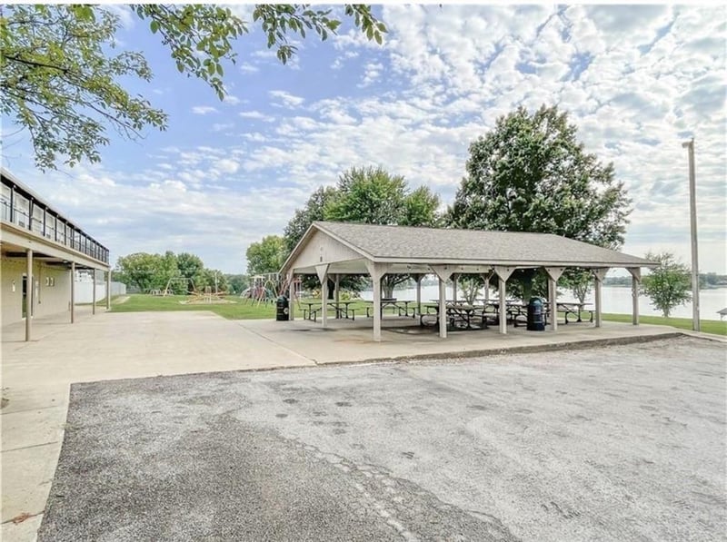 Lot 1866 Port Ct, Gallatin, MO 64640