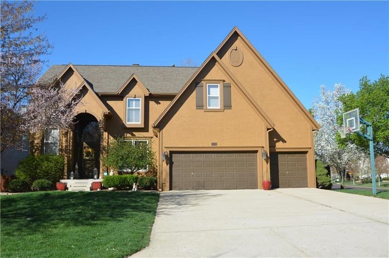 13100 Woodward St, Overland Park, KS 66213