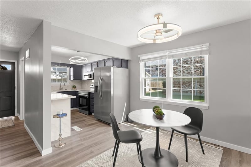 8347 Mackey St, Overland Park, KS 66212