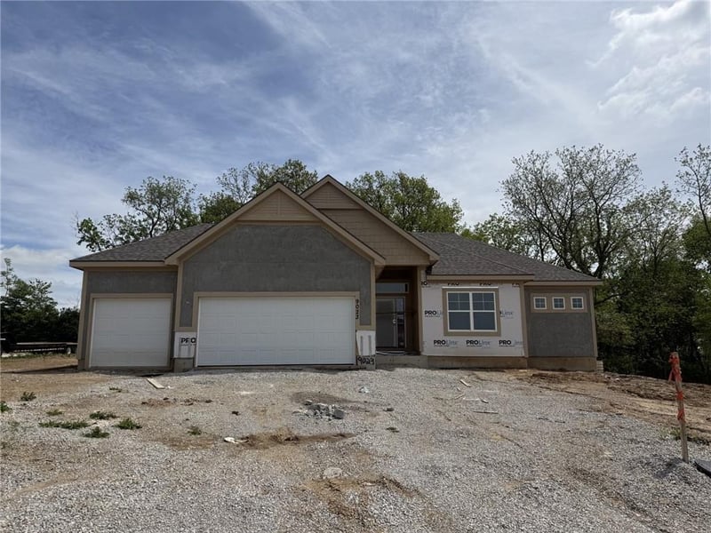 9023 Colorado Ave, Kansas City, MO 64156