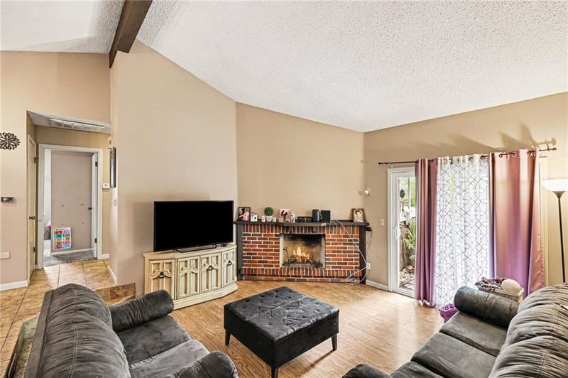 14025 Ballantrae Dr, Grandview, MO 64030